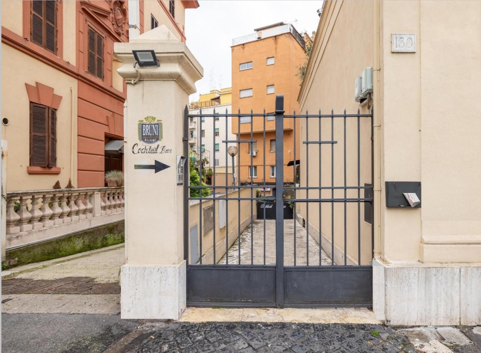 Guest house Belli San Giovanni Rome